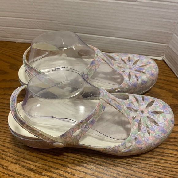 CROCS pastel floral, purple, pink and white flowered women size 10 Footwear - Picture 7 of 12